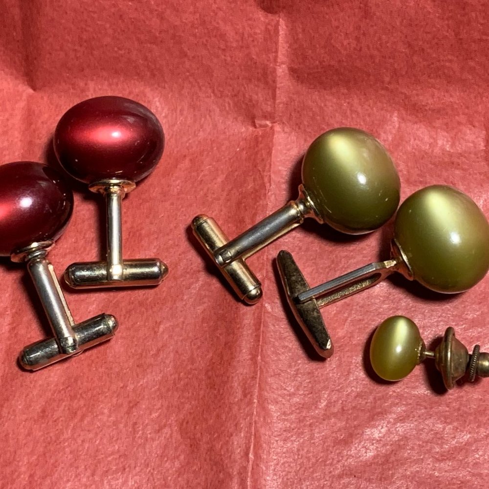 2 Pair Vintage Cufflinks & Tie Tack